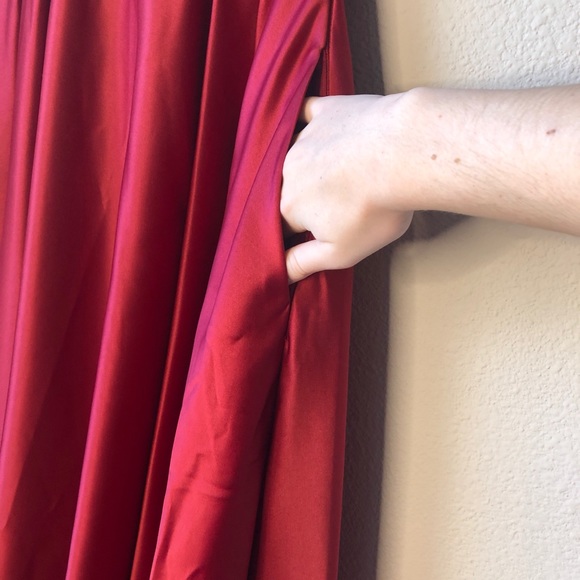 Red Elegant Prom Dress/Gown - Picture 3 of 6